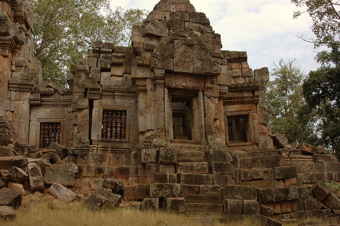 thai2005_0208