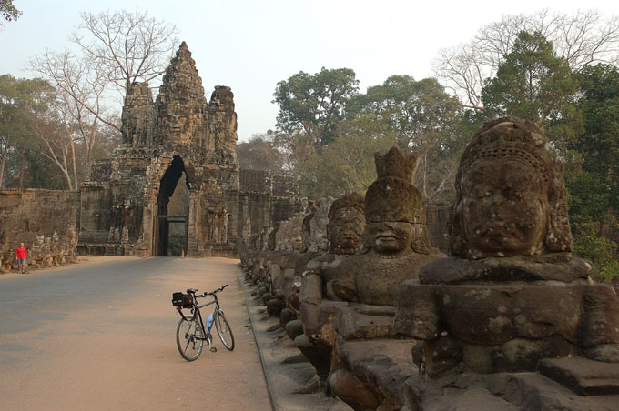 thai2005_0282