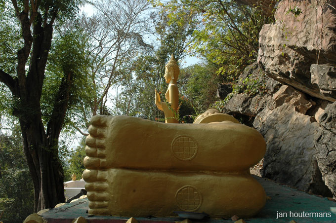 09_luang_2_006